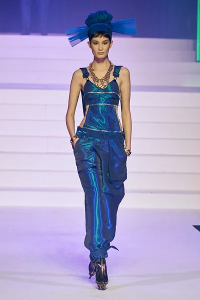 Look 123